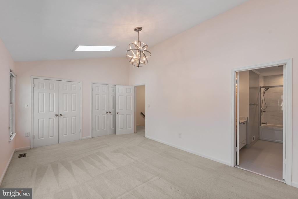 6860 Williamsburg Pond Court - Photo 23