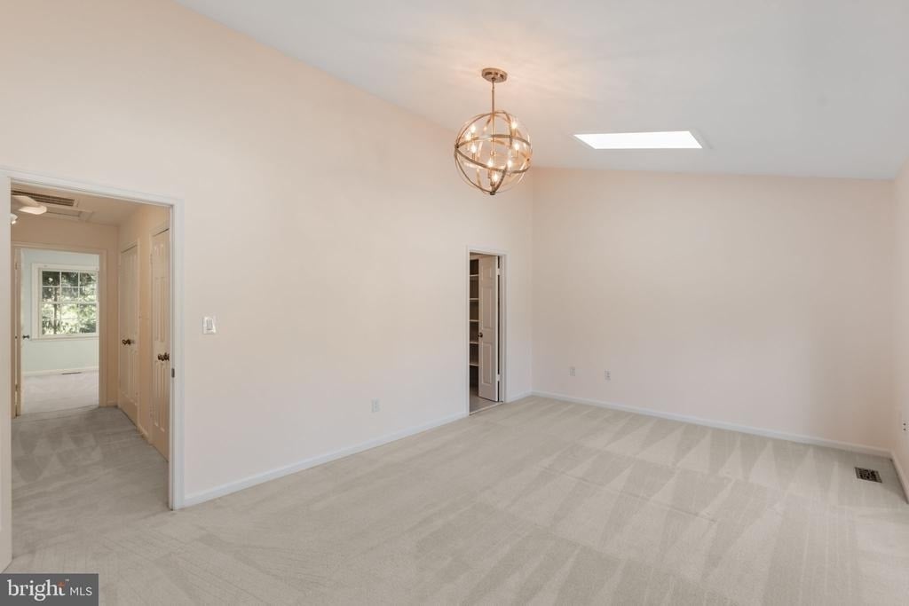 6860 Williamsburg Pond Court - Photo 22