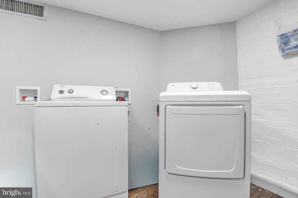 1122 Caroline Street - Photo 12