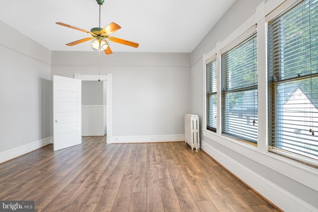1122 Caroline Street - Photo 8