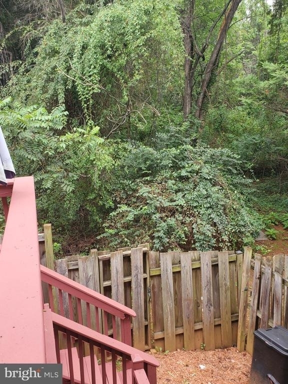 833 Gallows Court - Photo 25