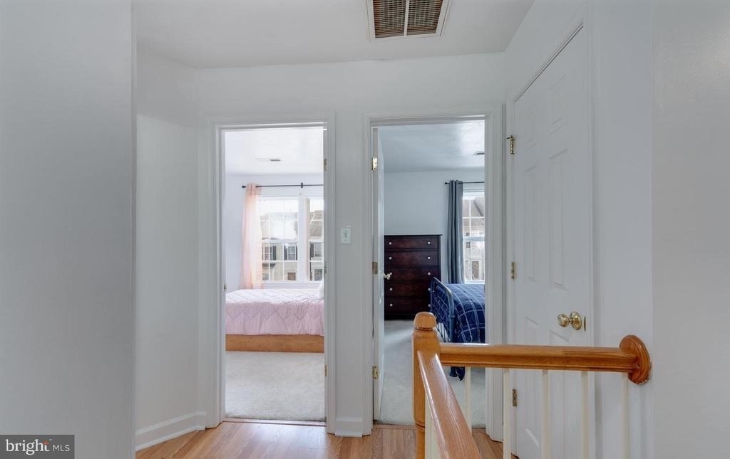 833 Gallows Court - Photo 8