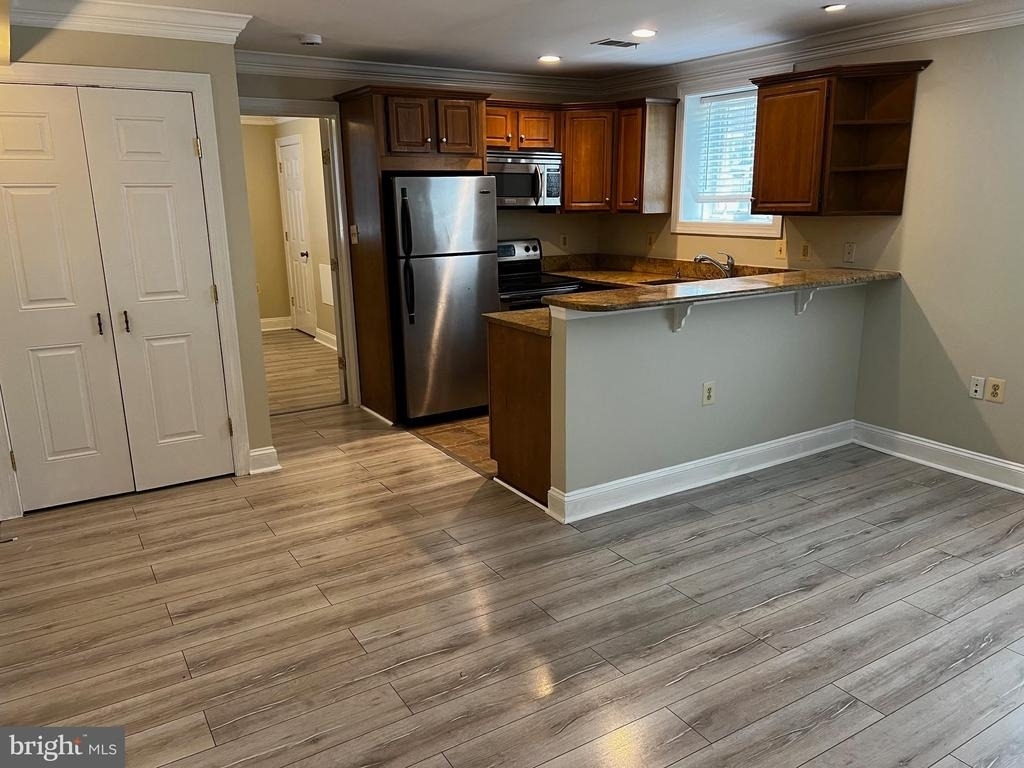 1219 Oronoco Street - Photo 3
