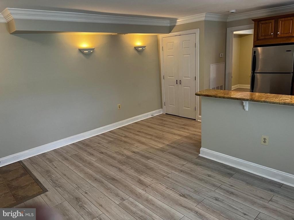 1219 Oronoco Street - Photo 4