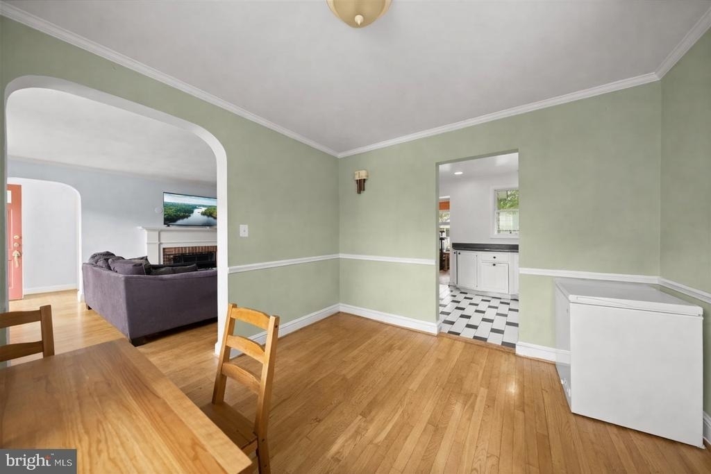 4812 7th Street N - Photo 4
