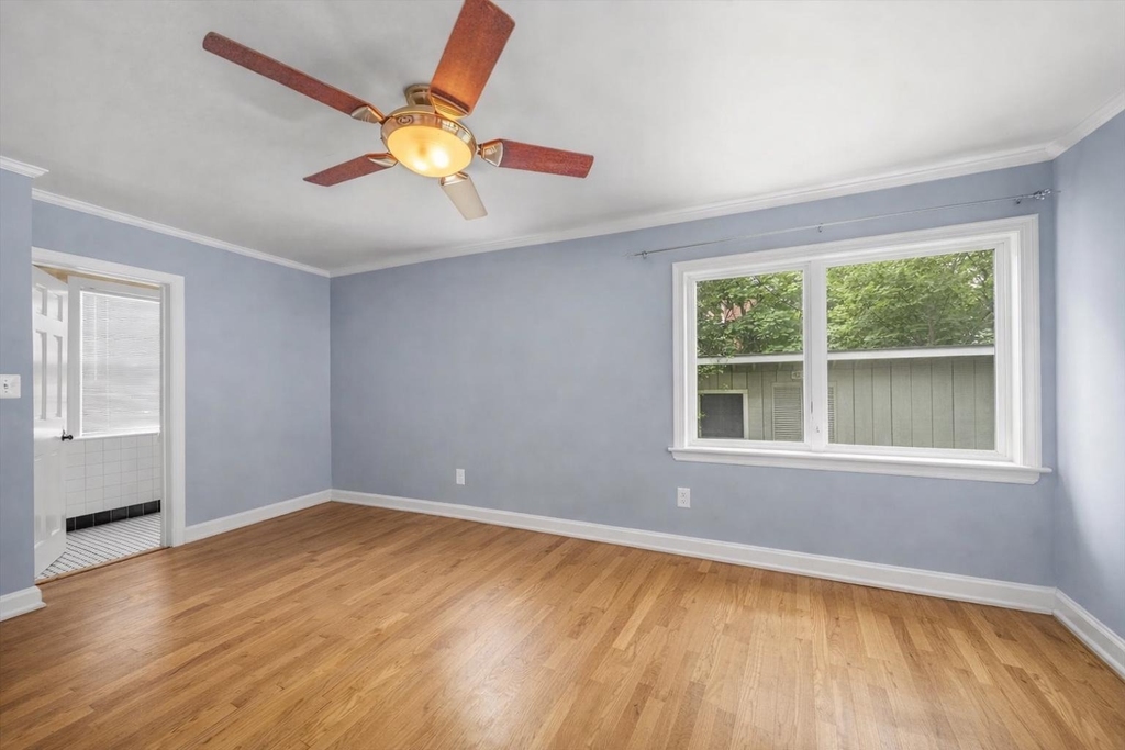 4812 7th Street N - Photo 12