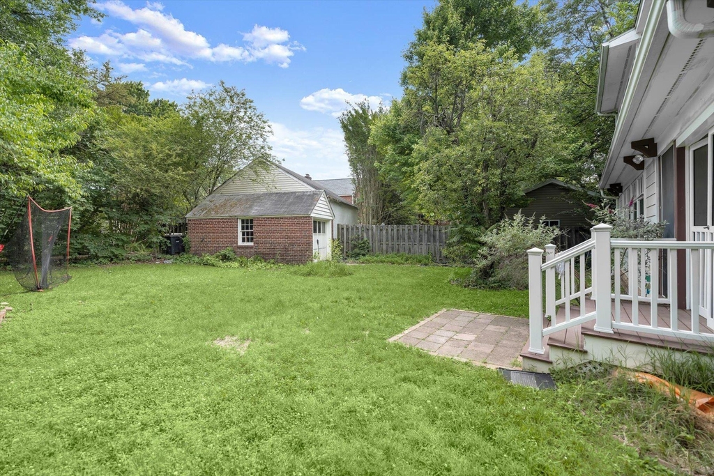 4812 7th Street N - Photo 24