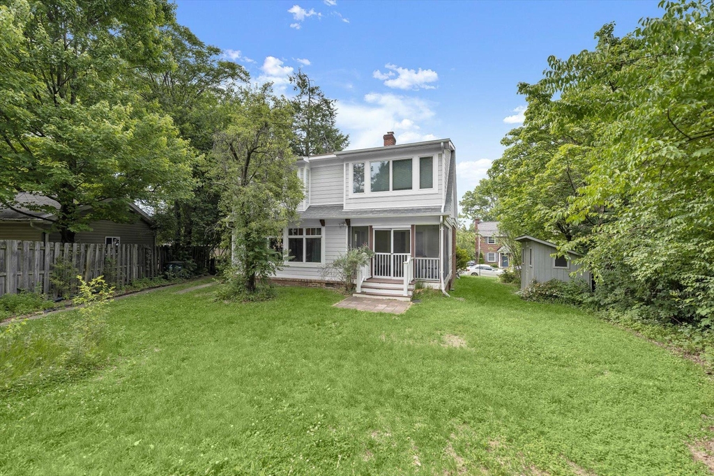 4812 7th Street N - Photo 23