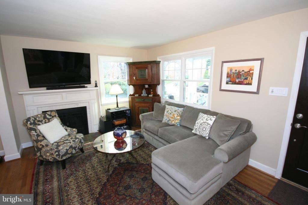2626 N Quantico Street - Photo 1