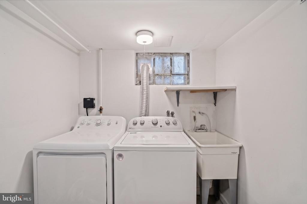 4501 18th Street N - Photo 13