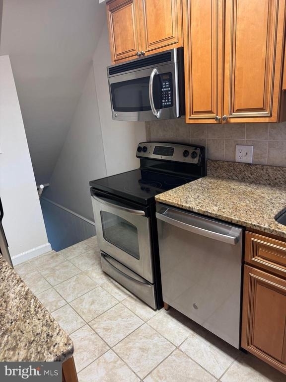 4715 29th Street S - Photo 10