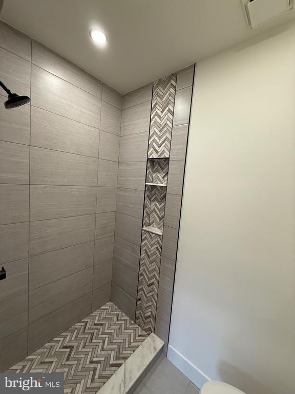 1329 N Dover Street - Photo 19