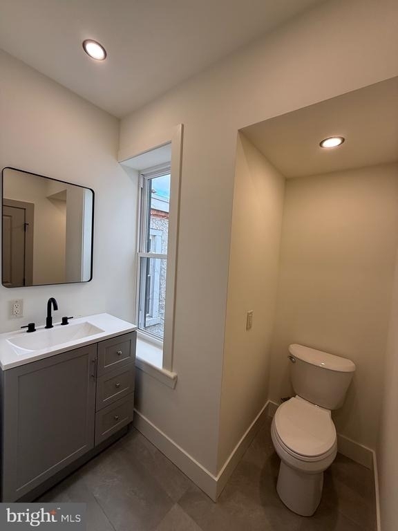 1329 N Dover Street - Photo 14