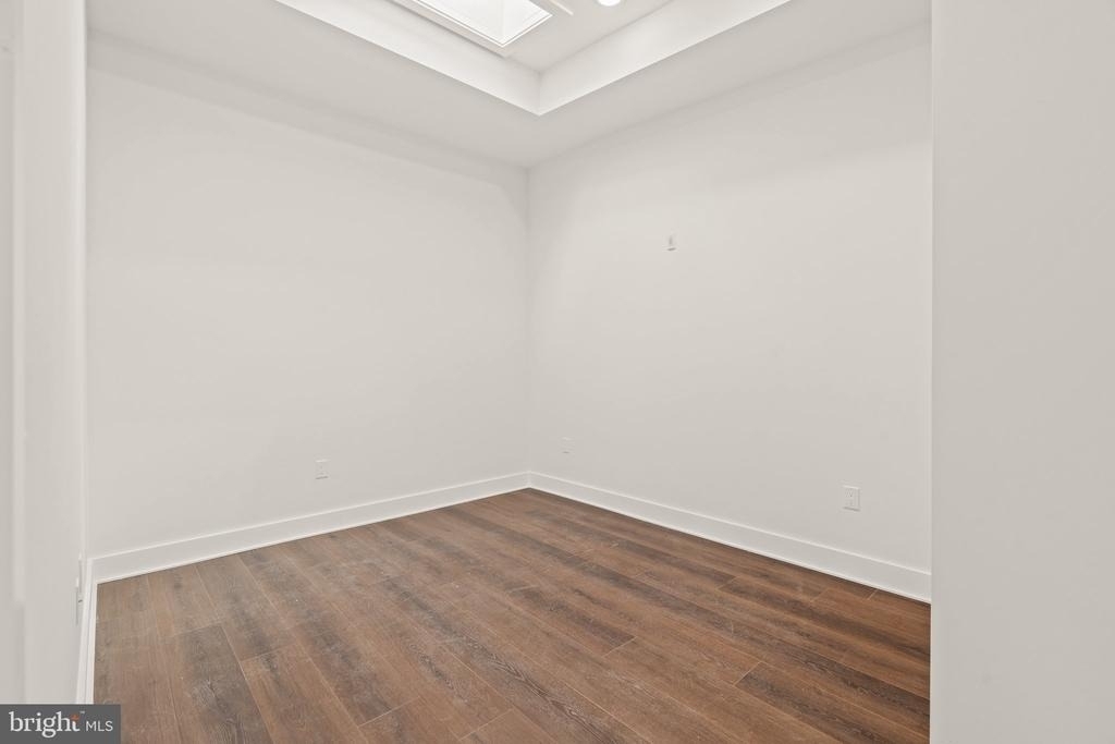 253 N 3rd Street - Photo 5