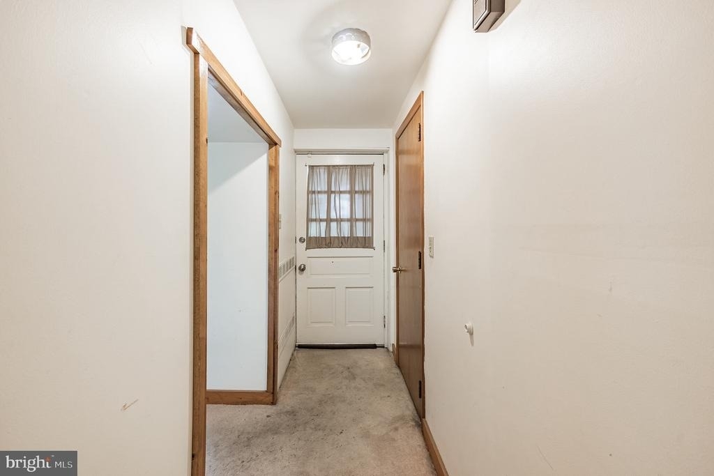 800 E Cathedral Road - Photo 13
