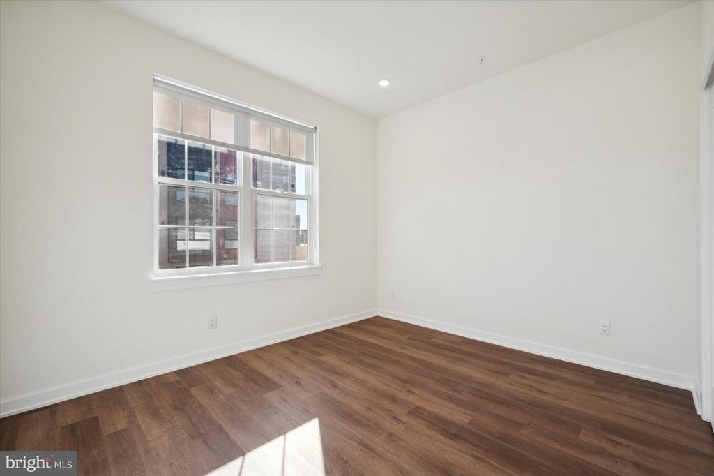 2513 N Howard Street - Photo 10