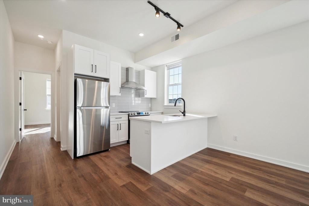 2513 N Howard Street - Photo 7