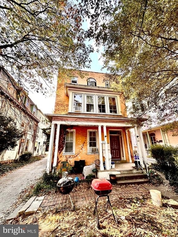 243 W Rittenhouse Street - Photo 8