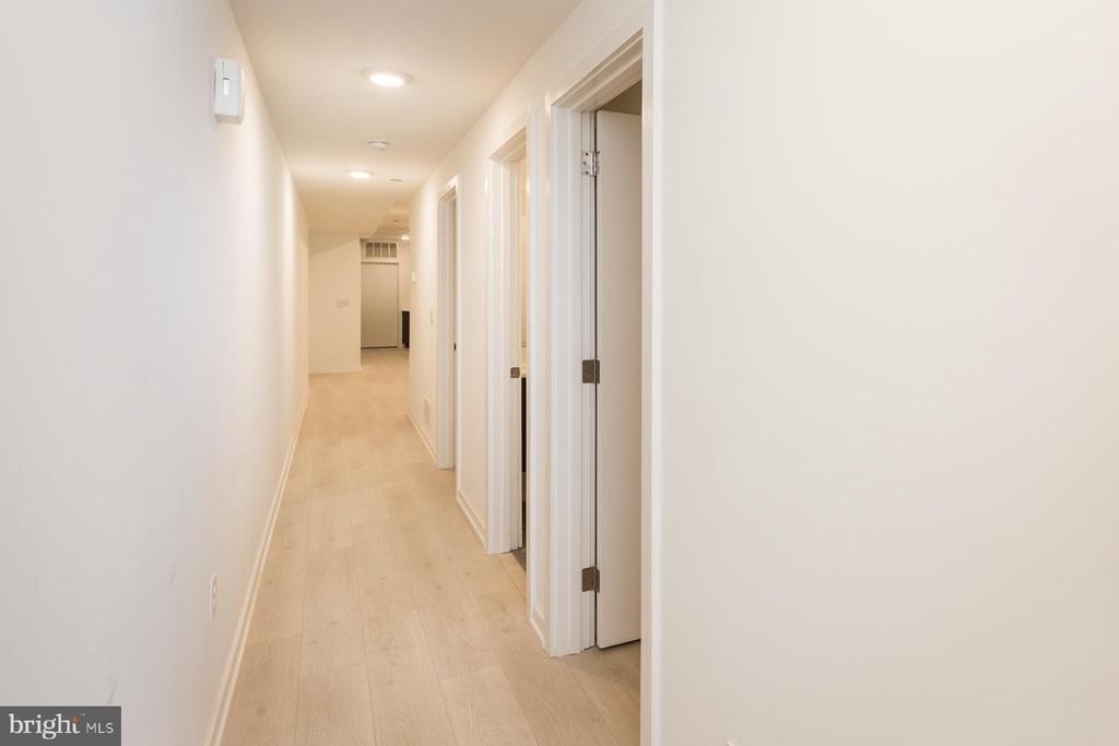 1247 N 27th Street - Photo 15