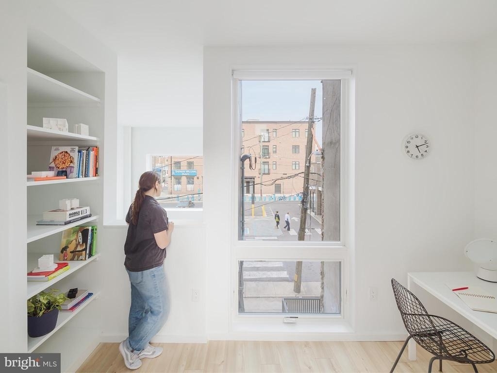 1154 N Lee Street - Photo 5