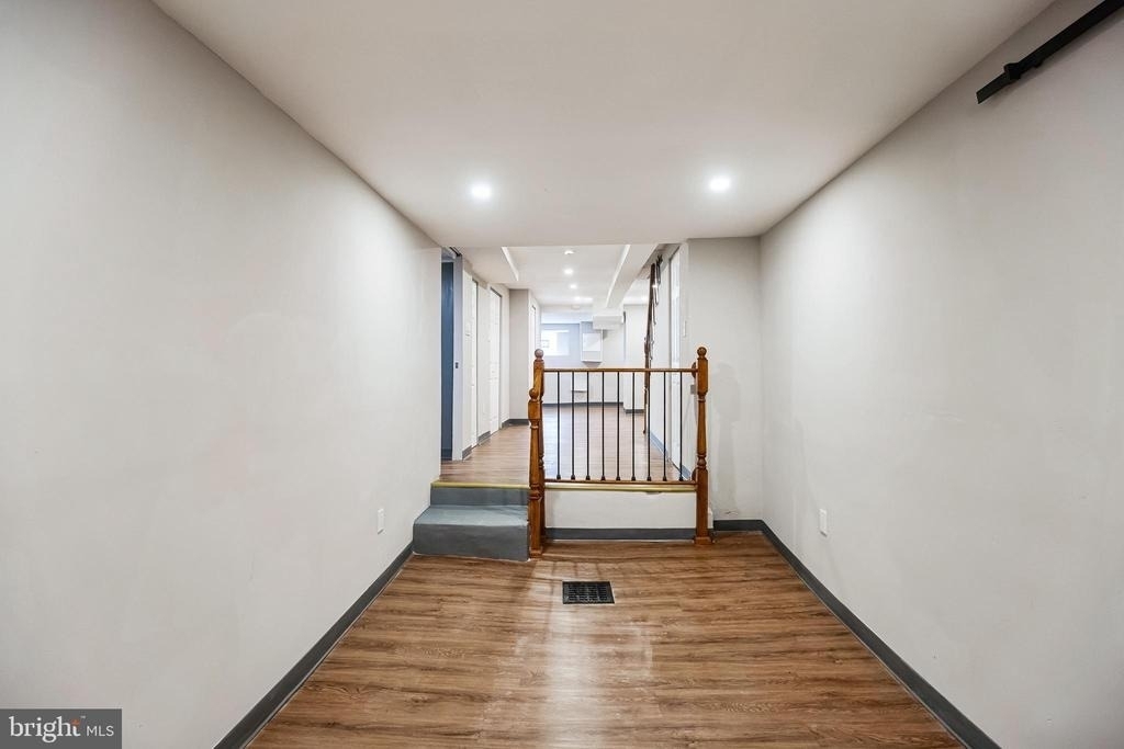 6905 Forrest Avenue - Photo 24