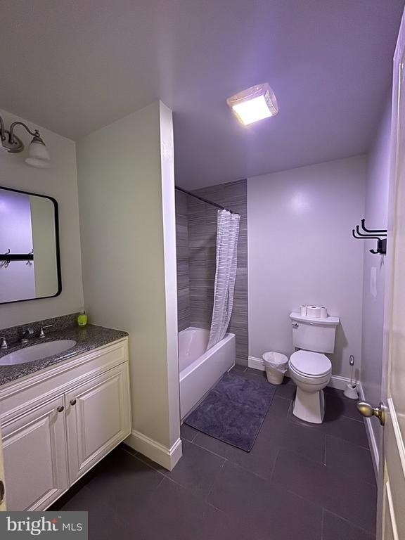 4080 Spring Garden St - Photo 39