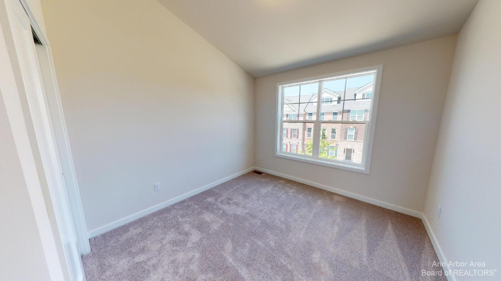 2704 S Spurway Drive - Photo 20