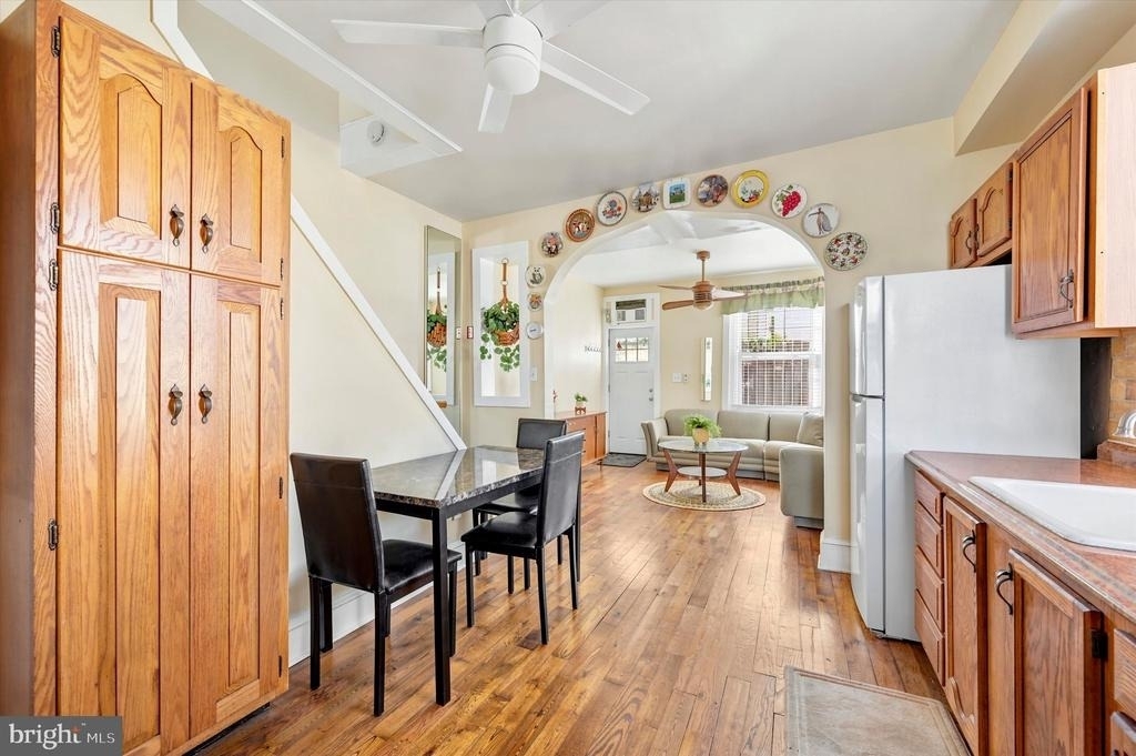 3220 Jasper Street - Photo 4
