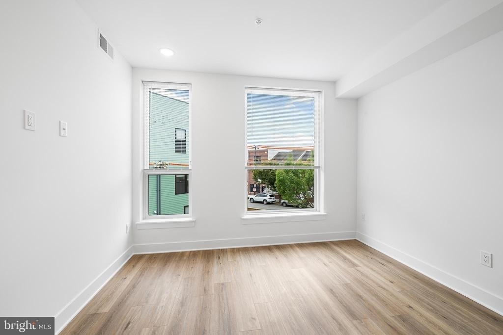 4324 Lancaster Avenue - Photo 15