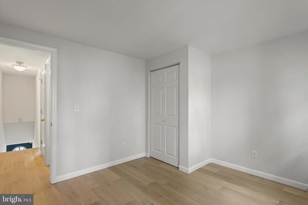 2143 E Albert Street - Photo 9