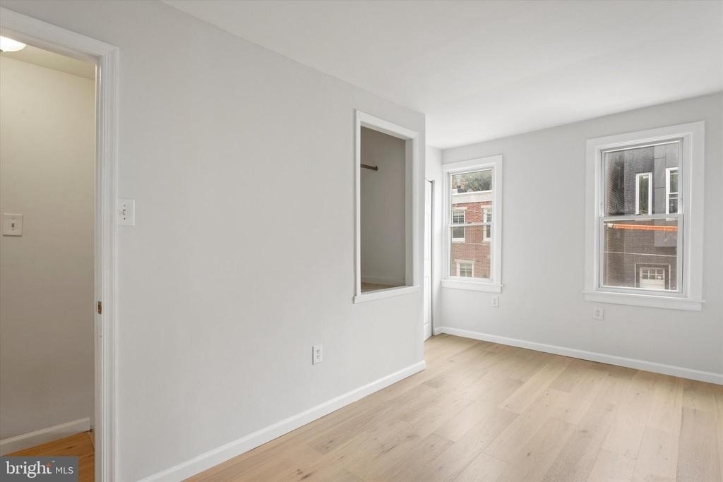 2143 E Albert Street - Photo 7