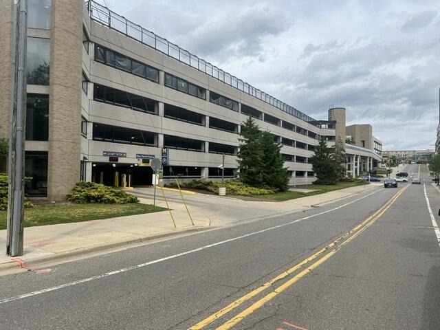 998 Catherine Street - Photo 1