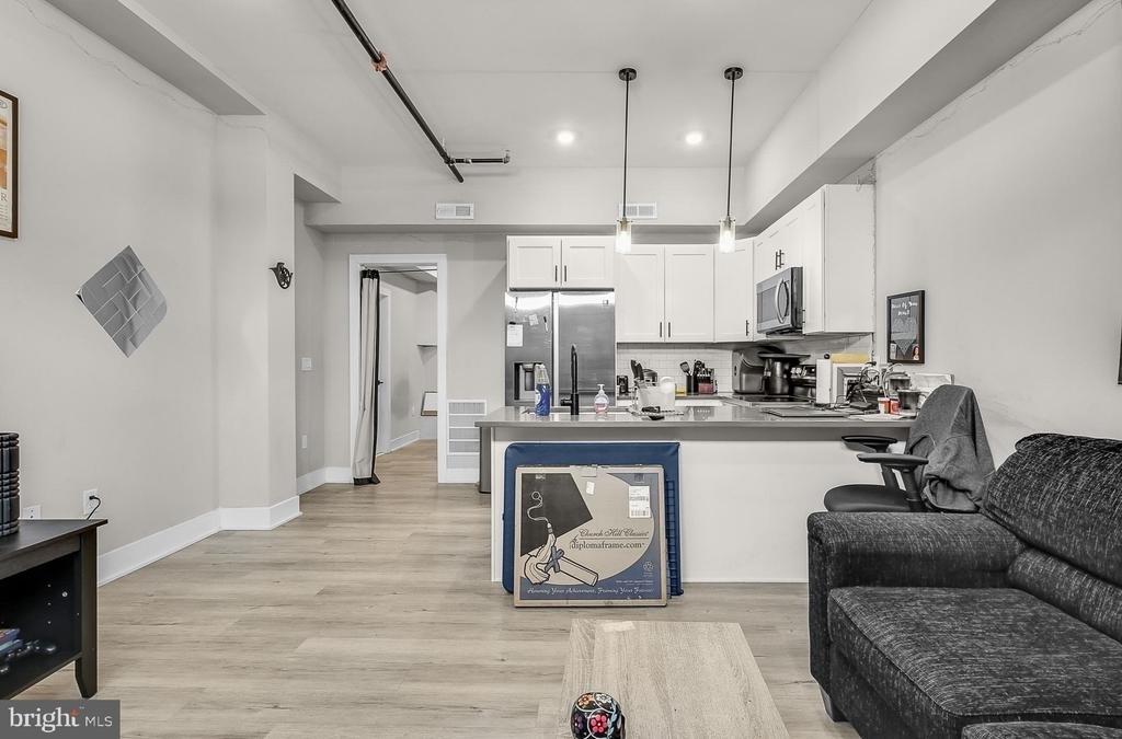 3965 Lancaster Avenue - Photo 1