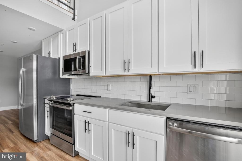 3965 Lancaster Avenue - Photo 12
