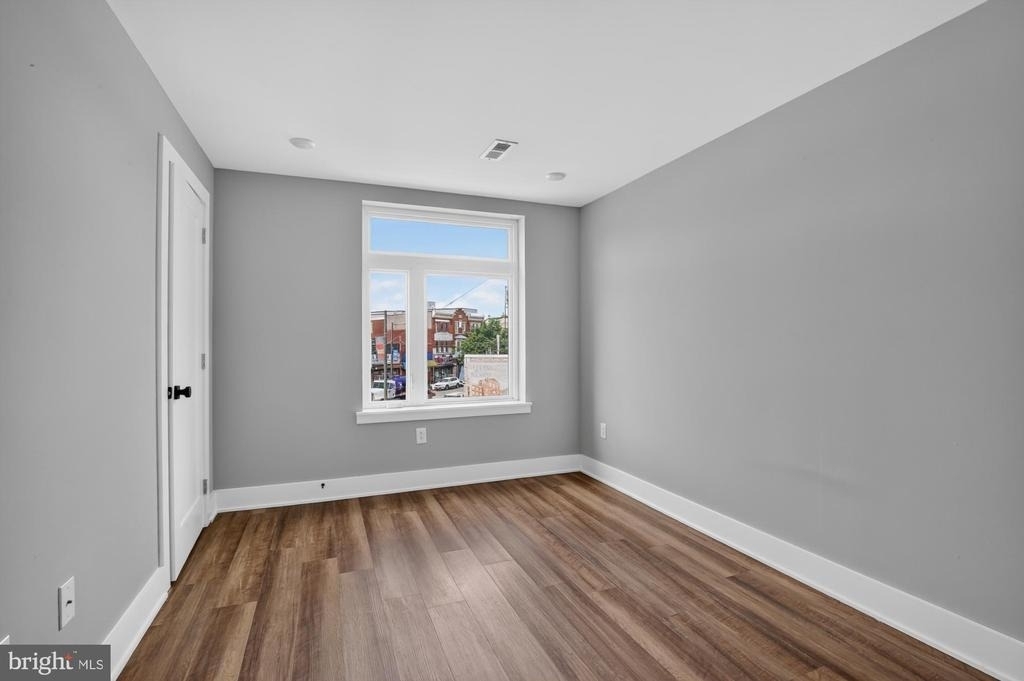 3965 Lancaster Avenue - Photo 15