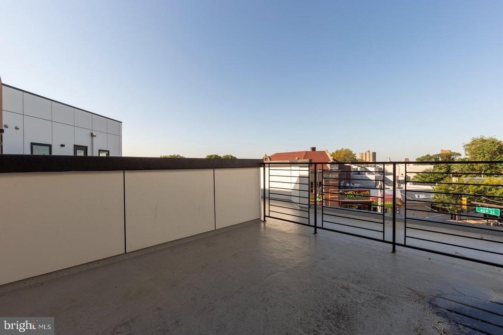 3965 Lancaster Avenue - Photo 18