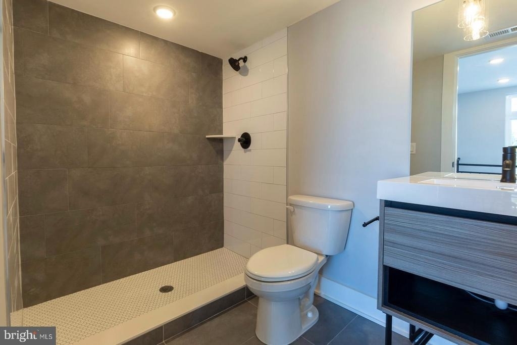 3965 Lancaster Avenue - Photo 16