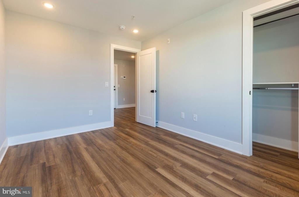 3965 Lancaster Avenue - Photo 11
