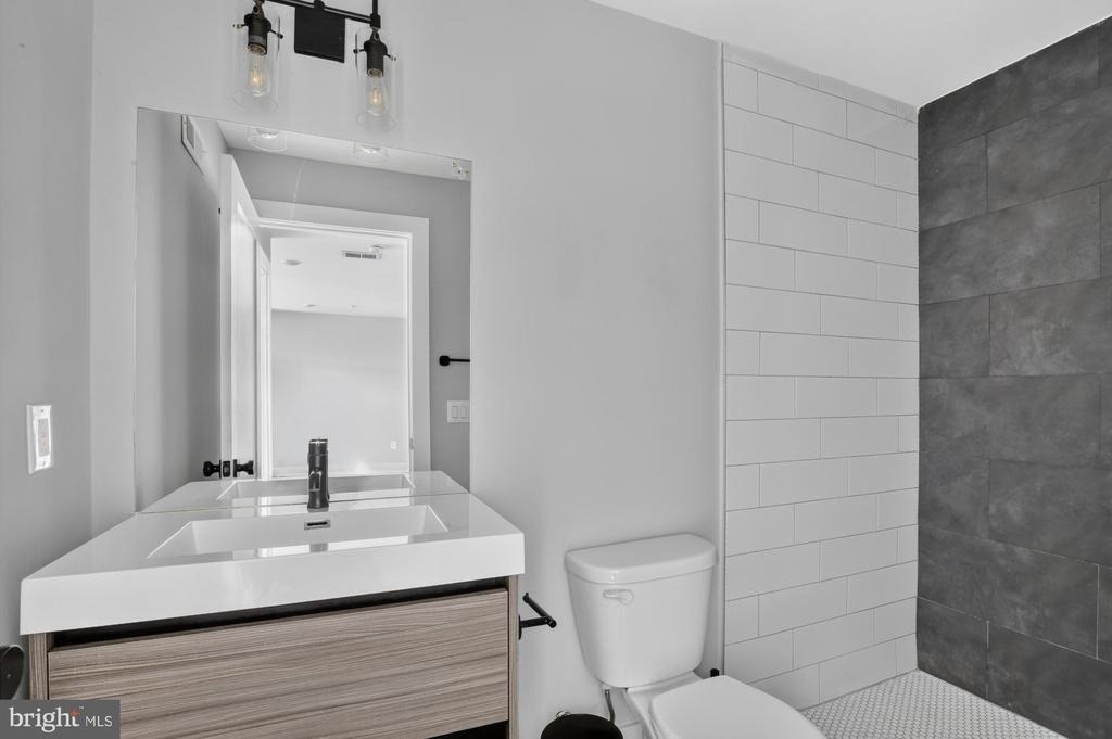 3965 Lancaster Avenue - Photo 14