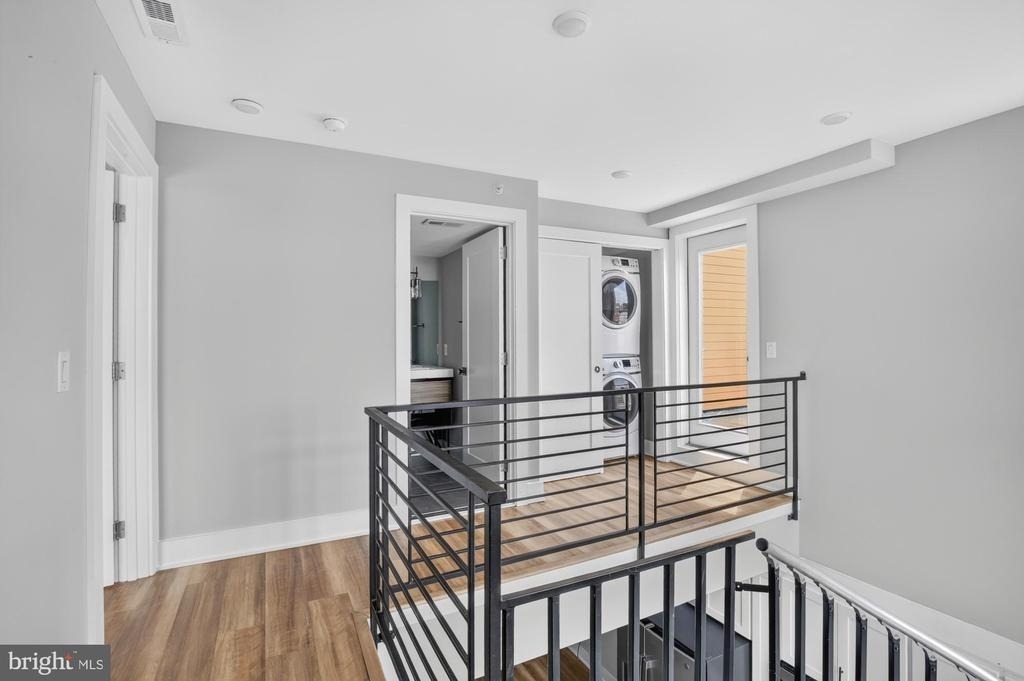 3965 Lancaster Avenue - Photo 18
