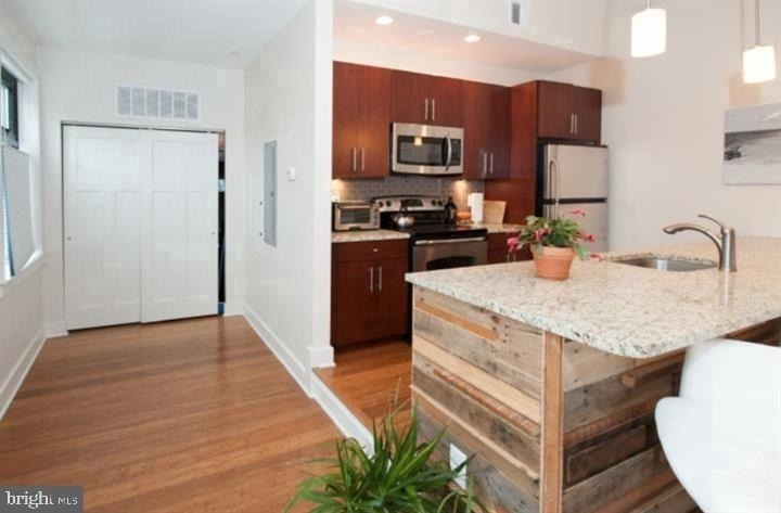 551 N Lawrence Street - Photo 3