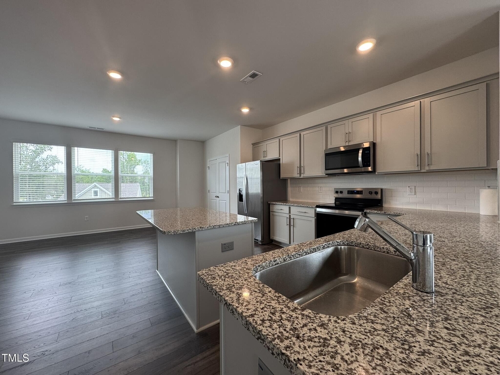 724 Dorset Stream Drive - Photo 9