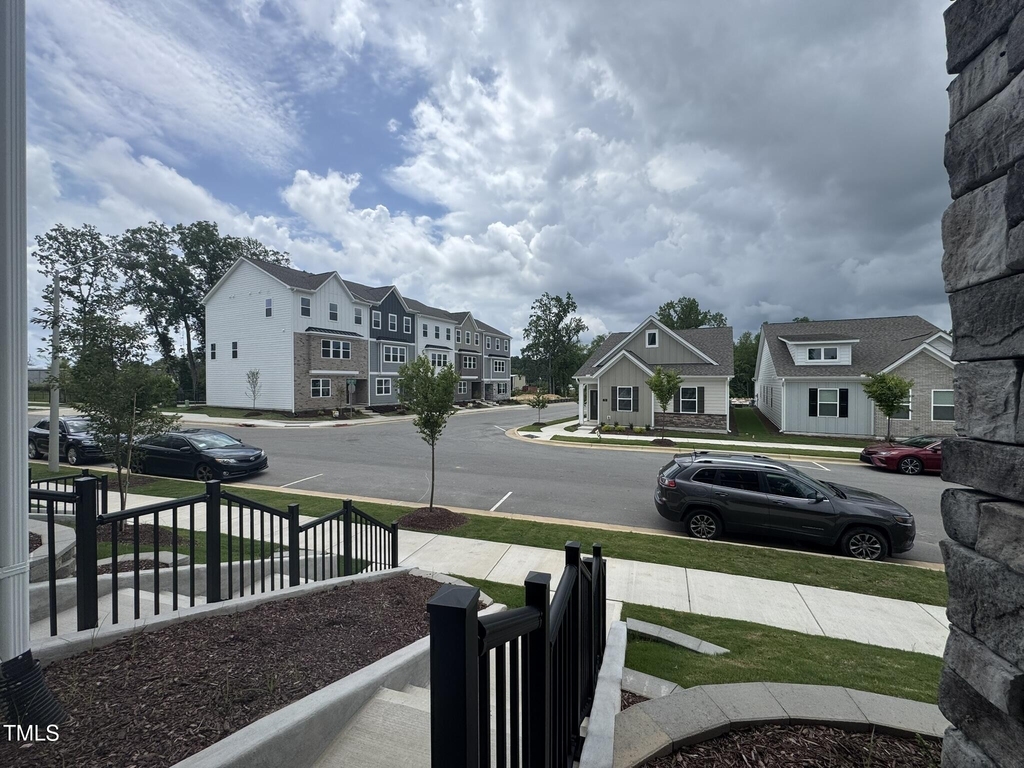 724 Dorset Stream Drive - Photo 3