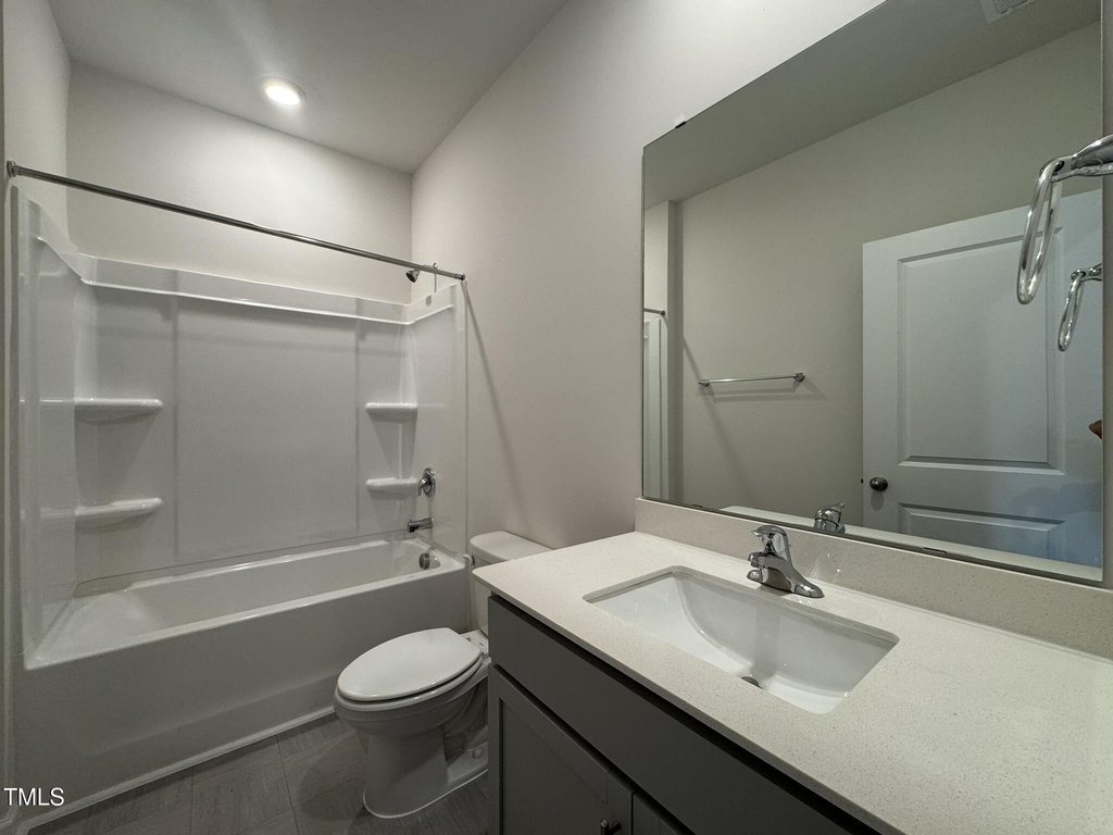 724 Dorset Stream Drive - Photo 18