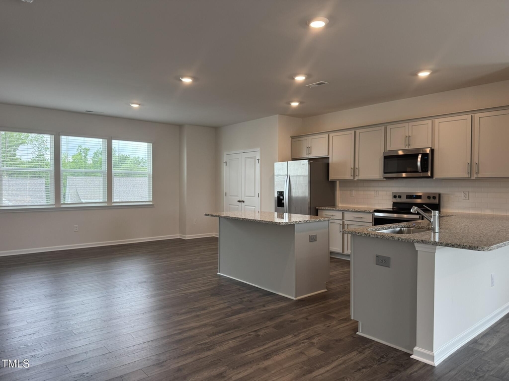 724 Dorset Stream Drive - Photo 15