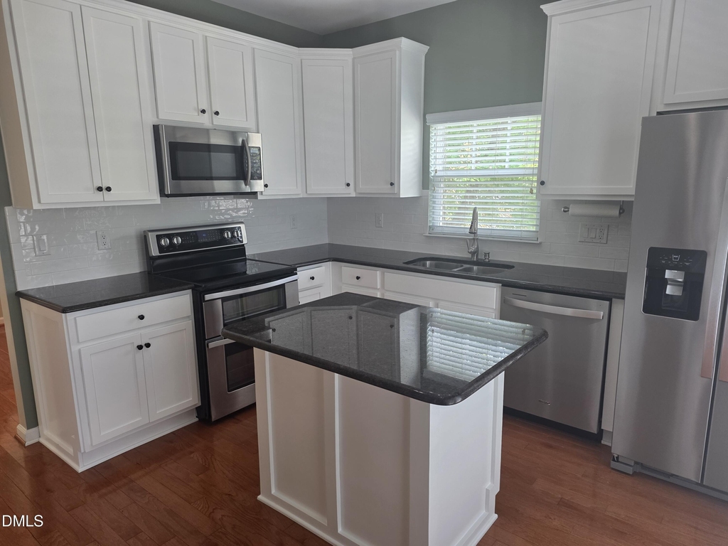 124 Braeside Court - Photo 12