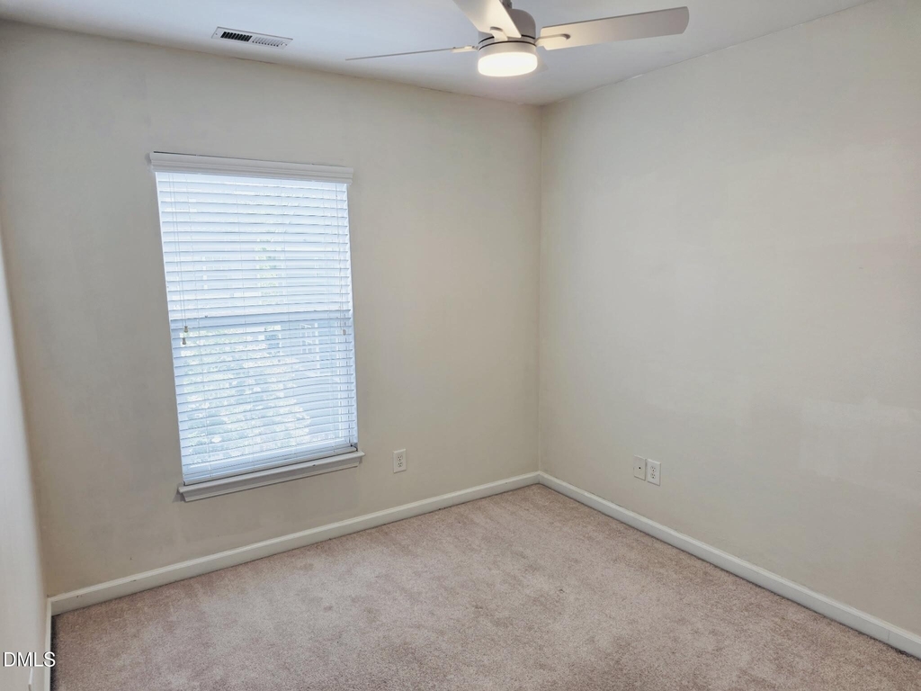 124 Braeside Court - Photo 27