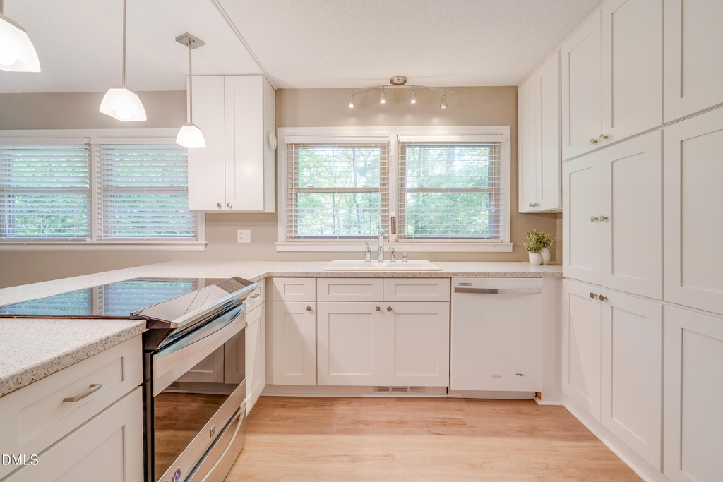 2026 Jefferson Drive - Photo 18