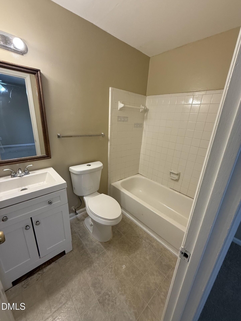 925 Hearthridge Court - Photo 4