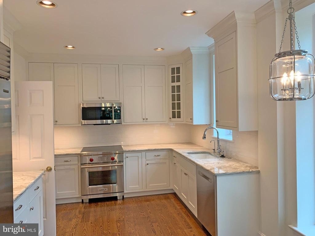 414 Old Lancaster Road - Photo 8